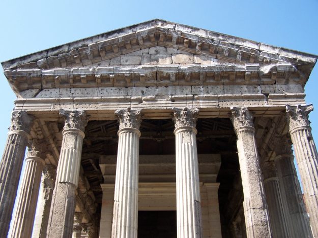 Temple d'Auguste et de Livie à Vienne